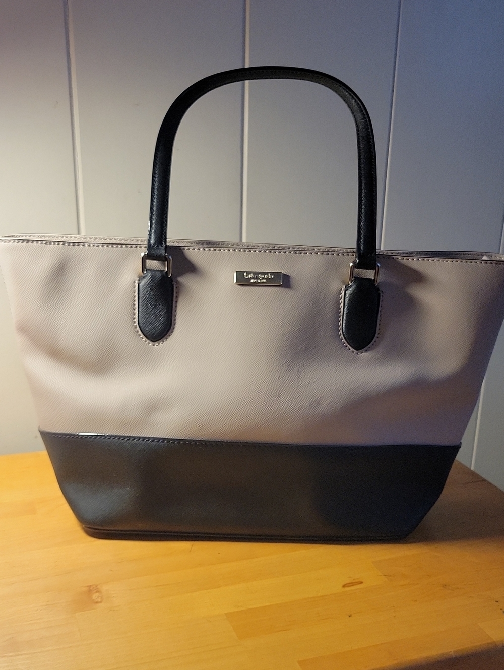 KATE SPADE Cream and Black Colorblock Tote